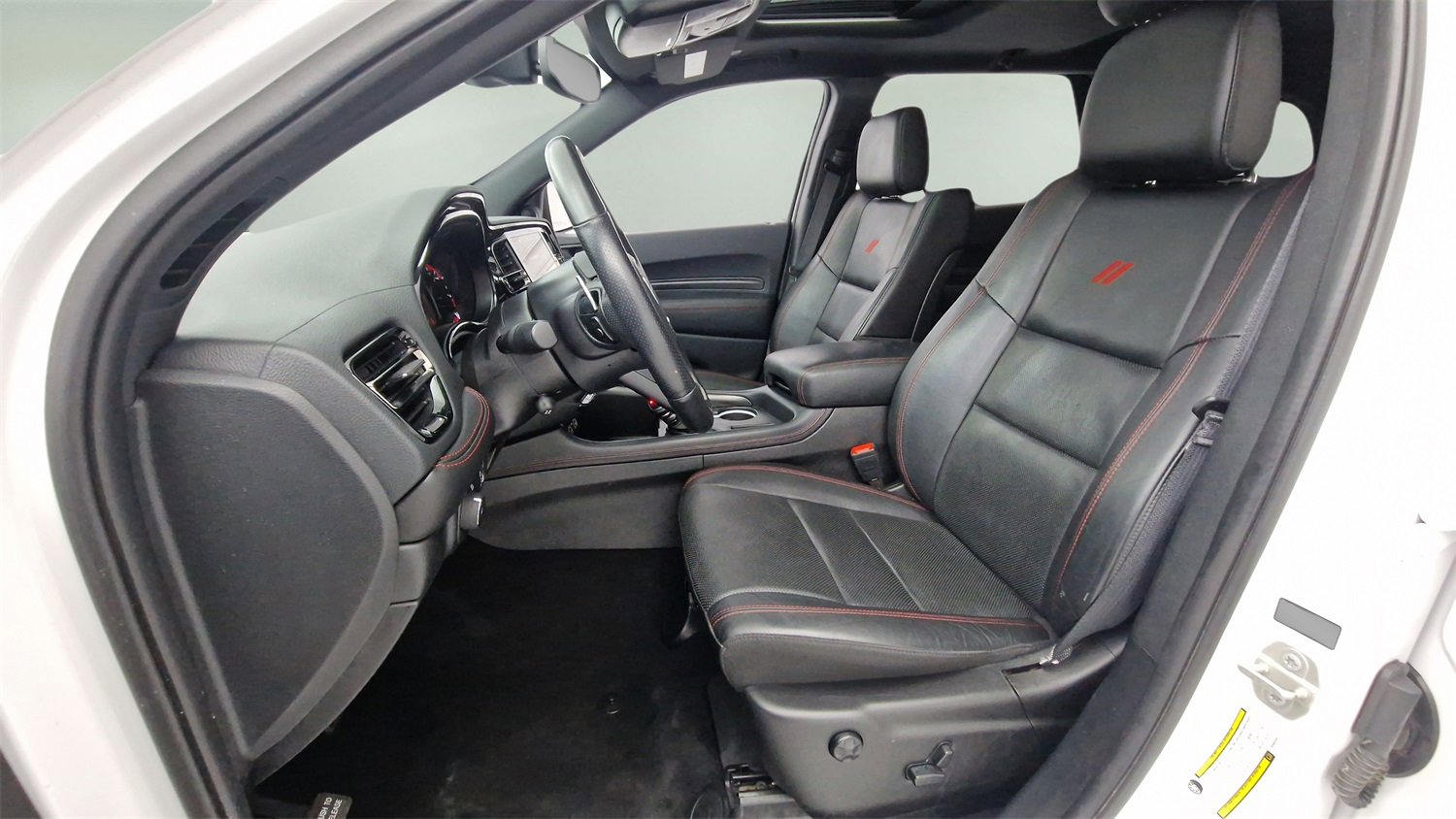 Used 2023 Dodge Durango GT image 12