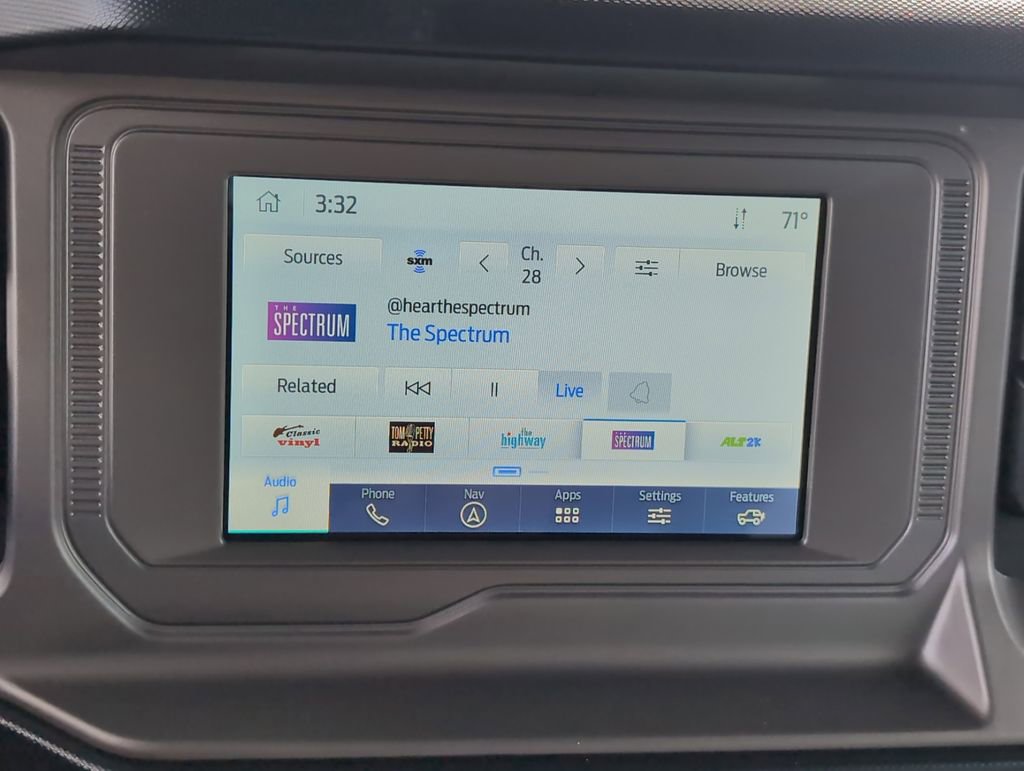 Used 2023 Ford Bronco Outer Banks image 11