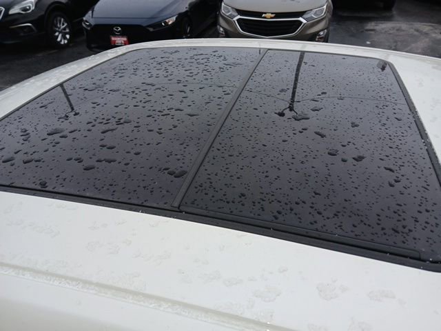 Used 2012 Buick LaCrosse Premium w/ Driver Confidence Package image 8