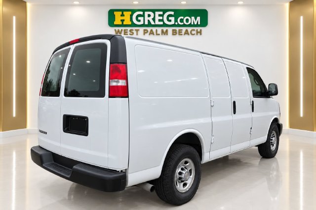 Used 2020 Chevrolet Express 2500 RWD image 6