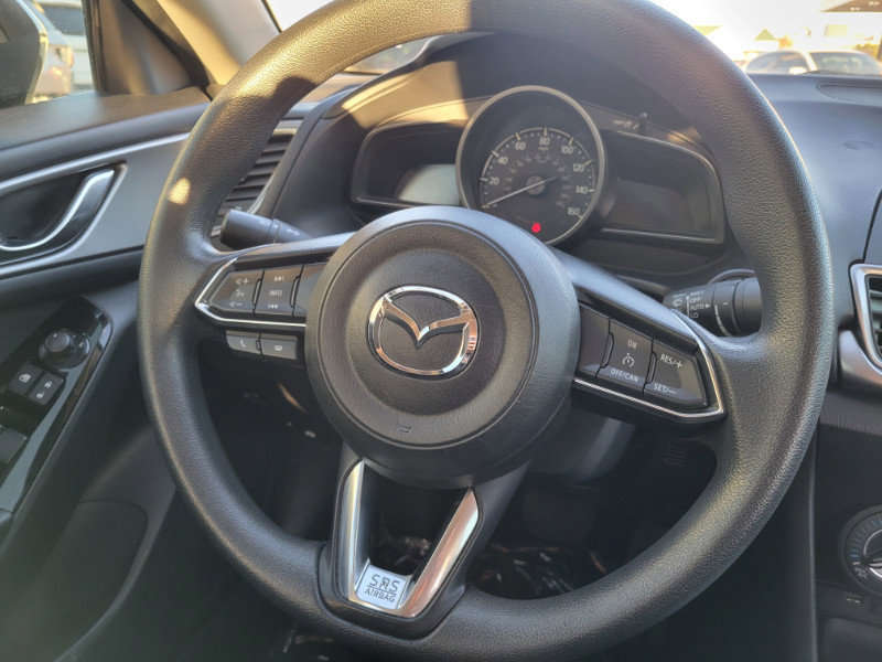 Used 2018 MAZDA MAZDA3 Sport w/ Preferred Equipment Package image 27