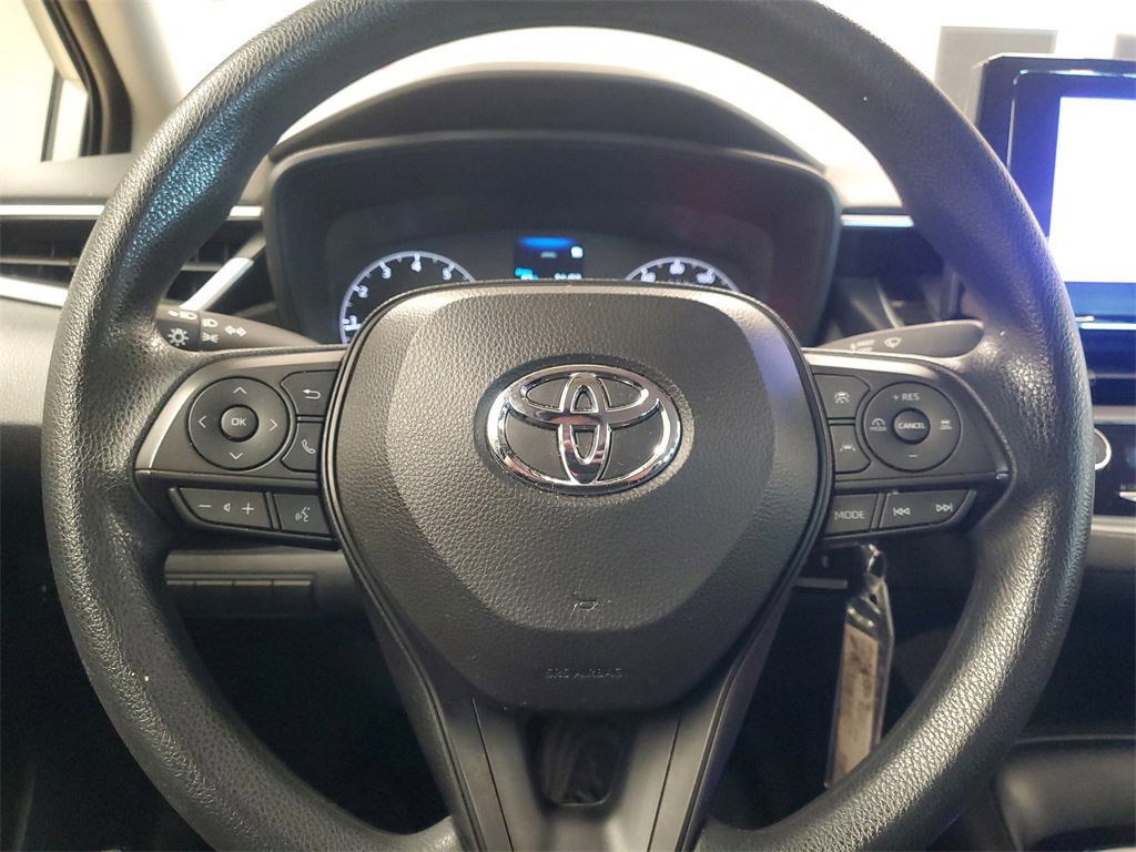 Used 2023 Toyota Corolla LE image 21