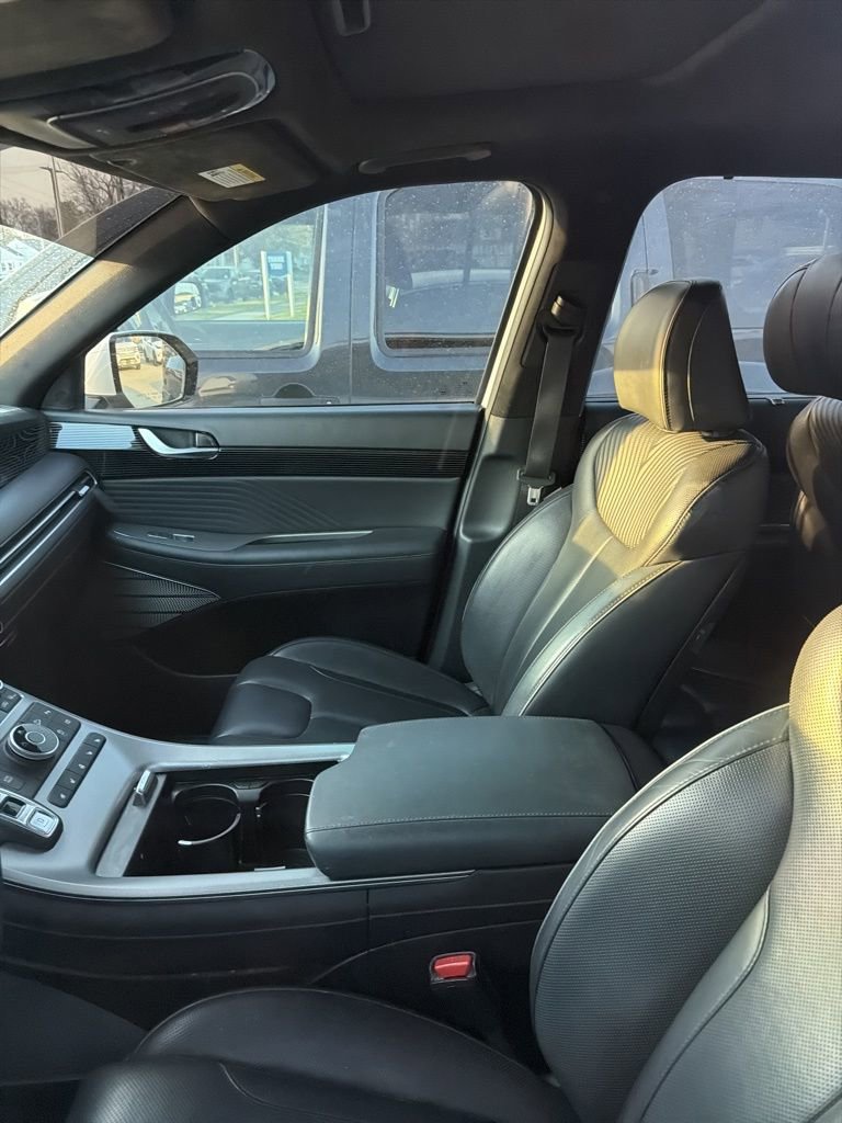 Used 2023 Hyundai Palisade Calligraphy w/ Cargo Package image 12