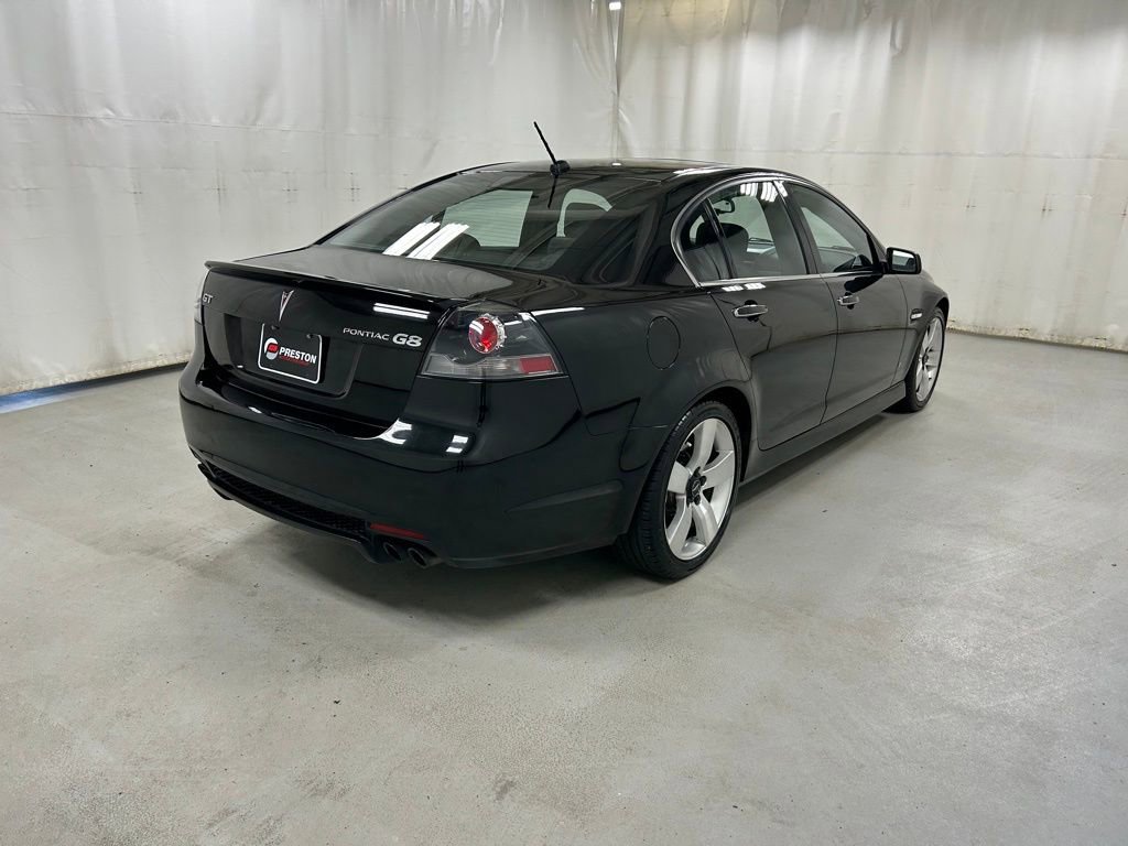 Used 2009 Pontiac G8 GT w/ Premium Package image 4