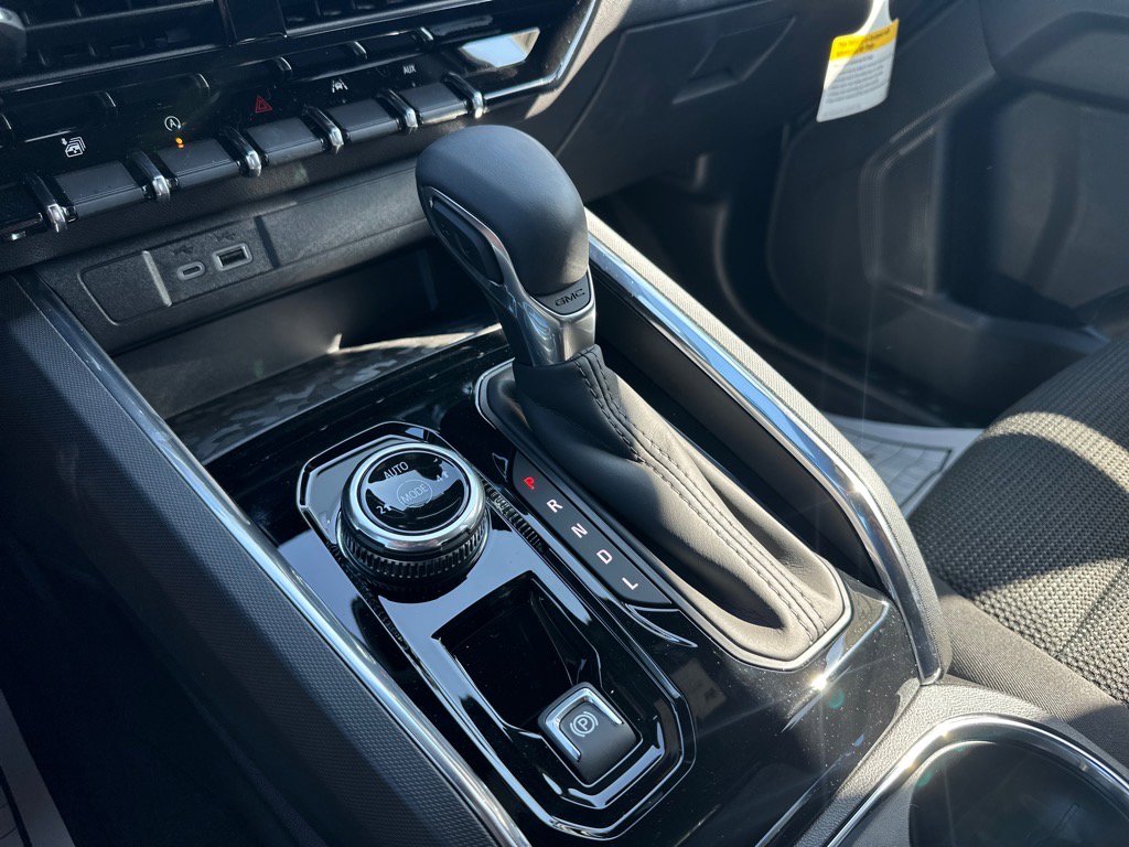 New 2025 GMC Canyon Elevation w/ Convenience Package image 19