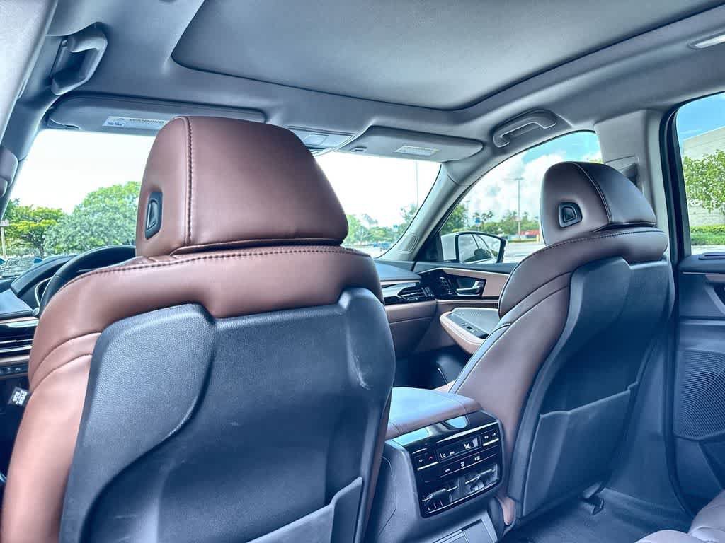 Used 2024 Acura MDX w/ Technology Package FWD image 23