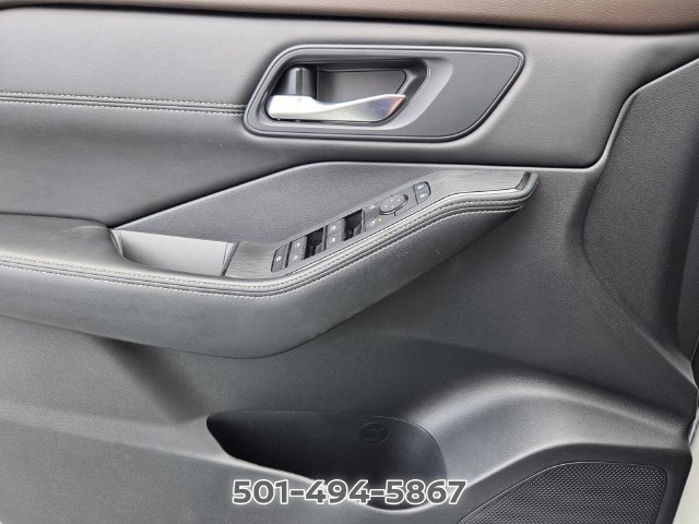 Used 2023 Nissan Rogue SV w/ SV Premium B Package AWD/4WD image 27
