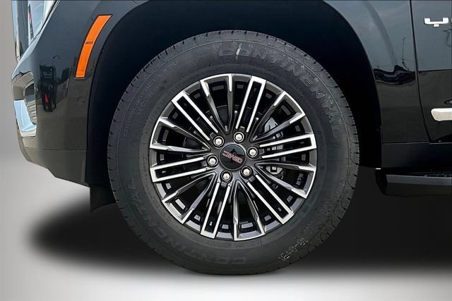 New 2026 GMC Yukon XL Elevation w/ Elevation Premium Package AWD/4WD image 13