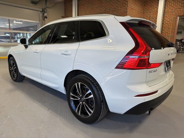 Used 2020 Volvo XC60 T6 Momentum w/ Protection Package image 5
