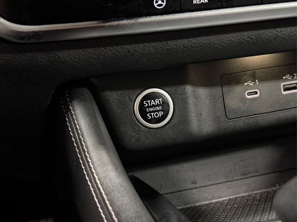 Used 2021 Nissan Rogue SL w/ Premium Package image 27