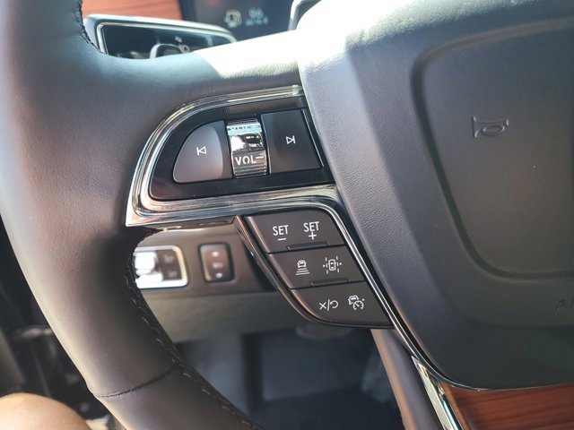 Used 2022 Lincoln Navigator Reserve image 26