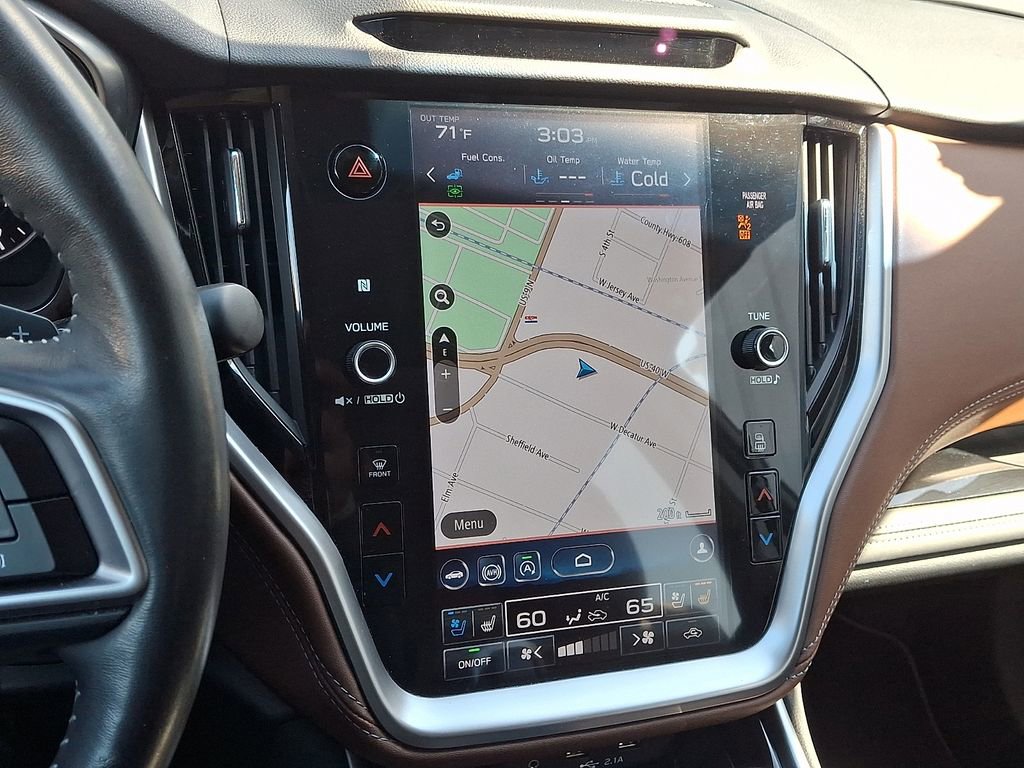 Used 2022 Subaru Outback Touring image 3