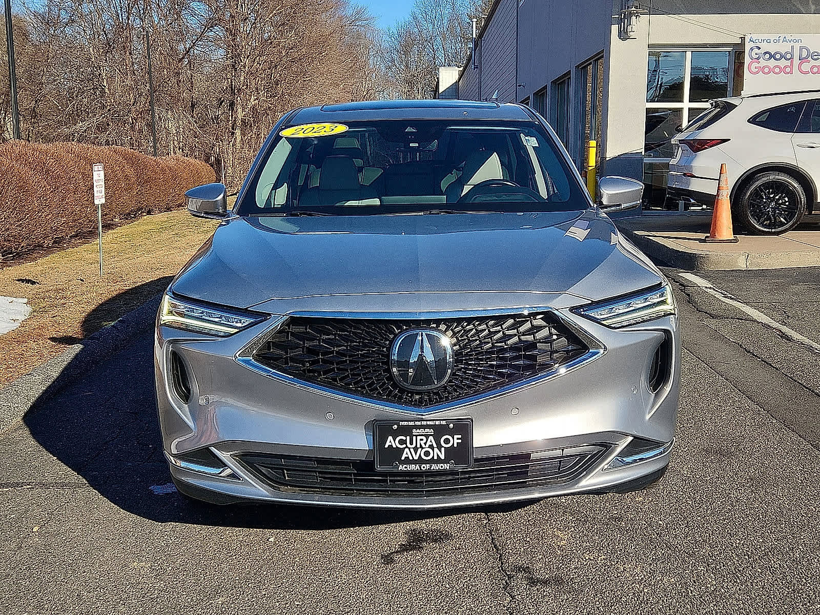 Certified 2023 Acura MDX SH-AWD w/ Technology Package image 2