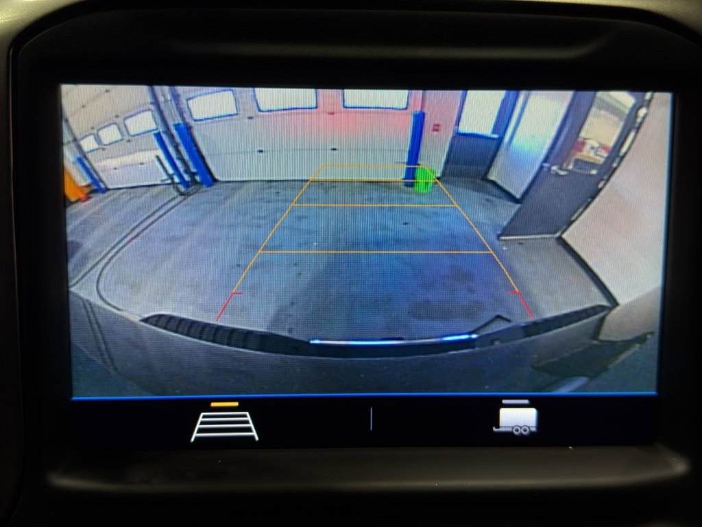 Used 2021 Chevrolet Silverado 2500 LT w/ Convenience Package image 28