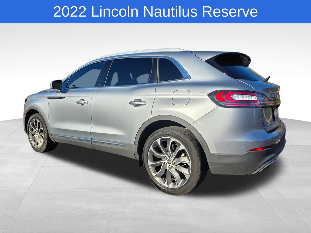 Used 2022 Lincoln Nautilus Reserve w/ Luxury Package image 5