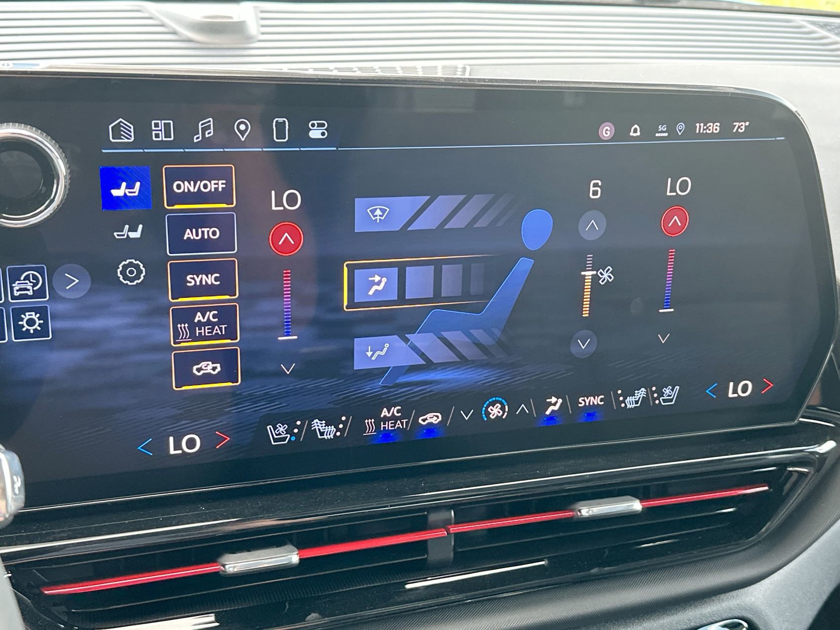 New 2025 Chevrolet Silverado EV RST AWD/4WD image 10