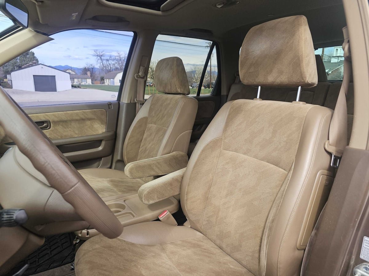 Used 2002 Honda CR-V EX image 11