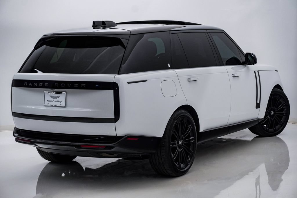 Used 2025 Land Rover Range Rover Long Wheelbase SE AWD/4WD image 11