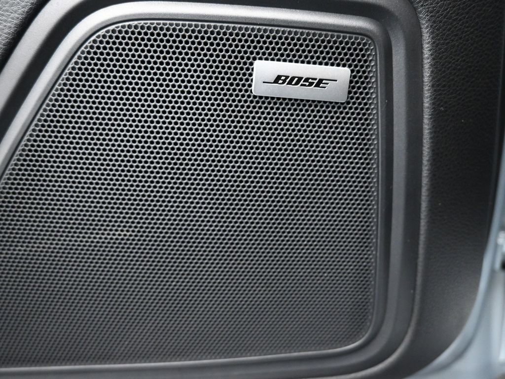 Used 2024 Porsche Macan Turbo image 41