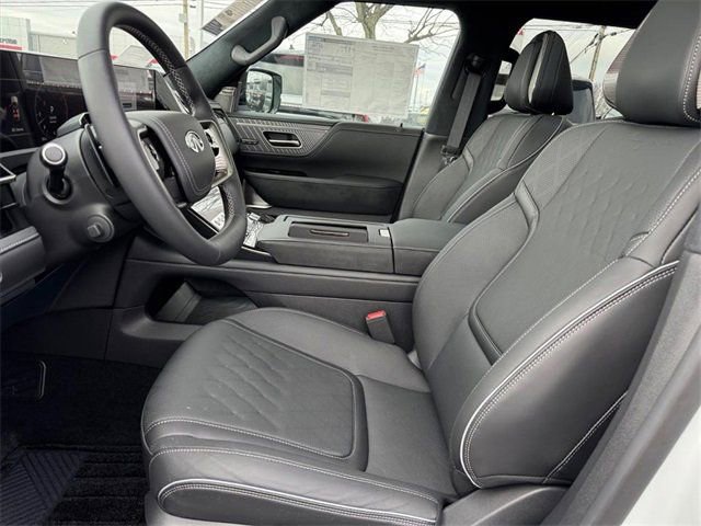 New 2026 INFINITI QX80 Autograph w/ Premium Cargo Package image 13