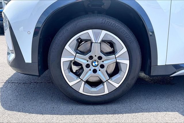Used 2026 BMW X1 xDrive28i AWD/4WD image 8