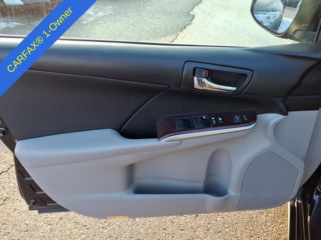 Used 2013 Toyota Camry XLE image 14