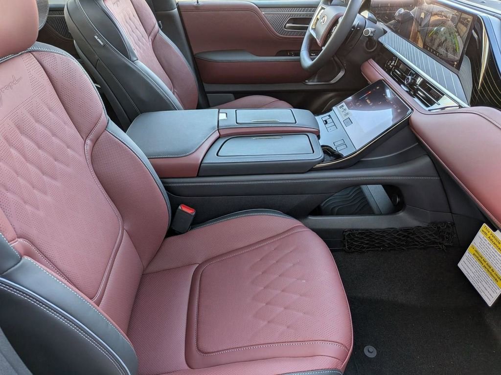 New 2026 INFINITI QX80 Autograph w/ Premium Cargo Package image 32