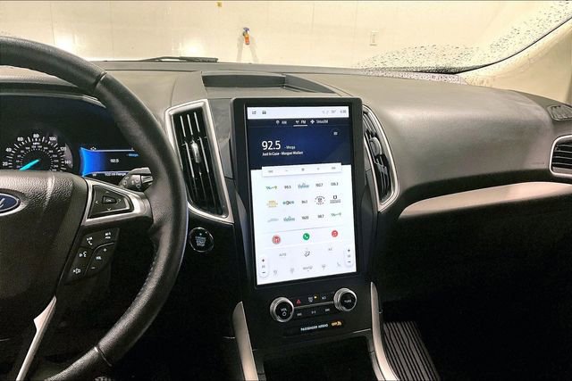 Used 2024 Ford Edge SEL w/ Convenience Package image 9