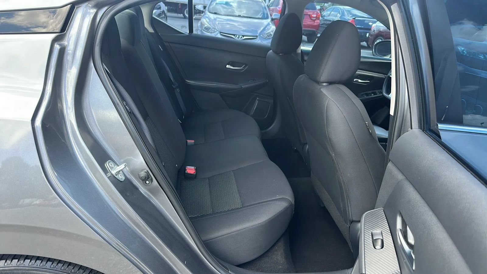 Used 2023 Nissan Sentra S FWD image 9