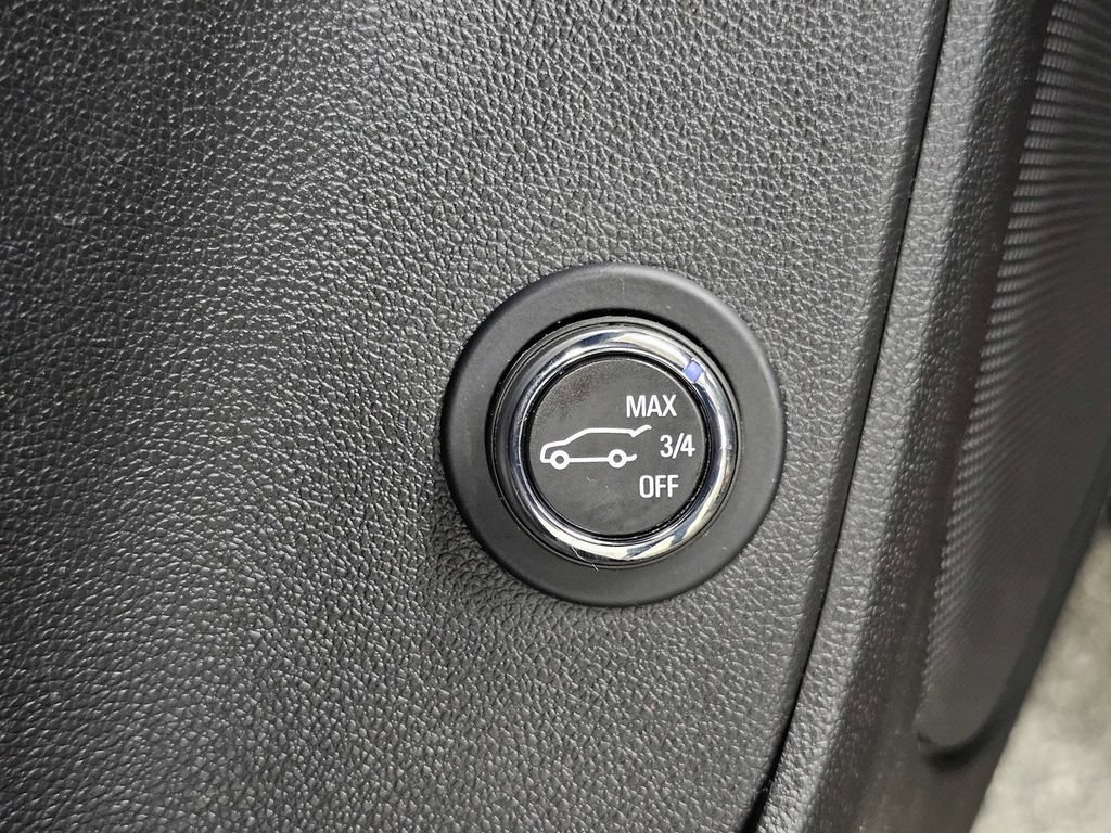 Used 2023 Chevrolet Blazer LT w/ Convenience Package FWD image 31