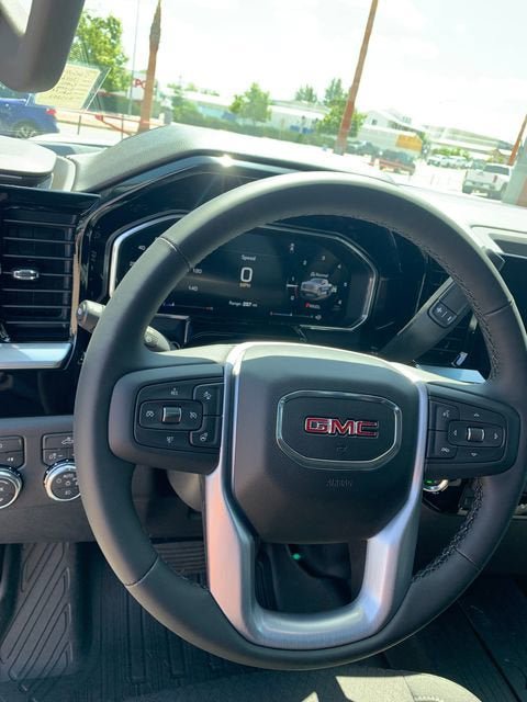 New 2026 GMC Sierra 1500 Elevation w/ Elevation Select Package AWD/4WD image 21