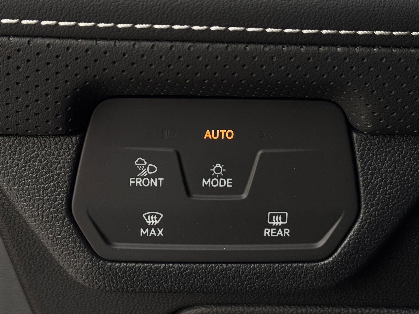 New 2026 Volkswagen Atlas SEL Premium R-Line image 21