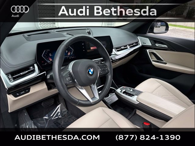 Used 2025 BMW X1 xDrive28i w/ Technology Package AWD/4WD image 13