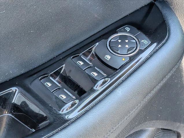 Used 2020 Ford Edge SEL w/ Convenience Package FWD image 12
