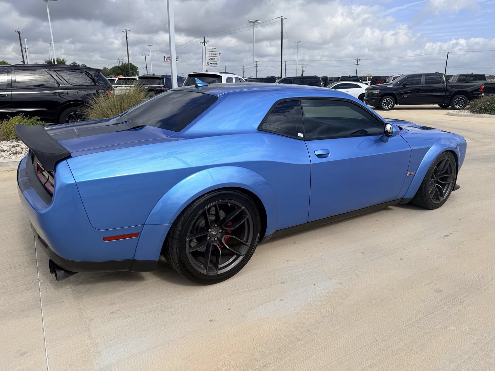 Used 2019 Dodge Challenger R/T Scat Pack w/ Widebody Package RWD image 4