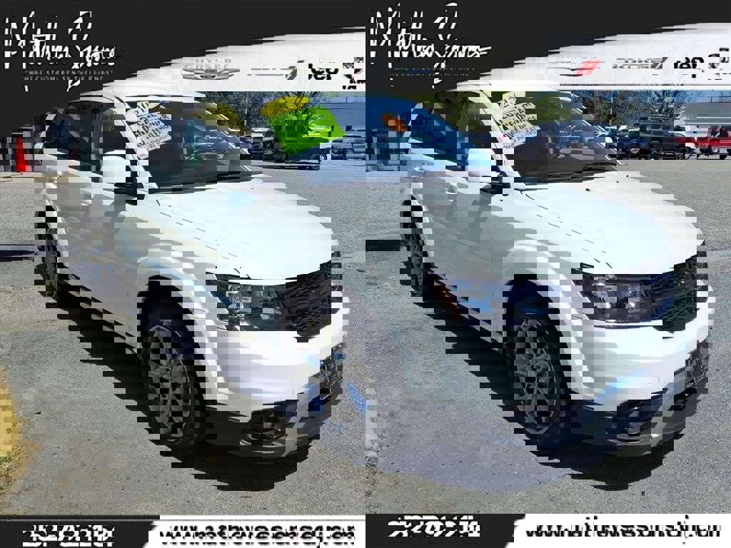 Used 2017 Dodge Journey Crossroad video 1