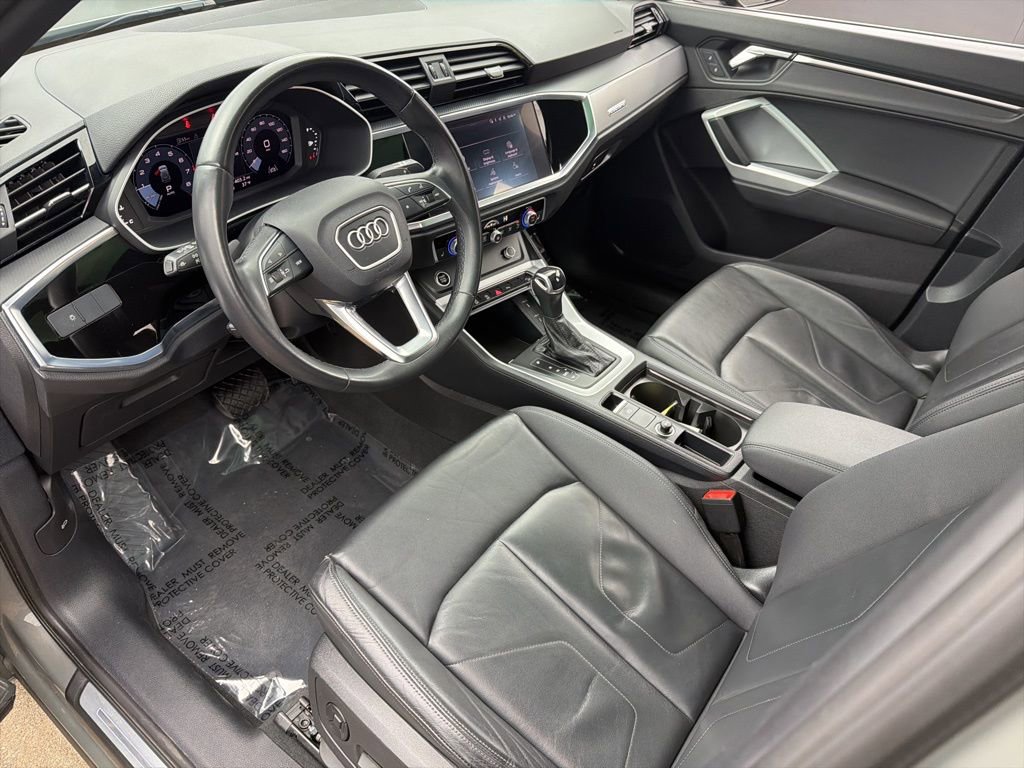 Used 2022 Audi Q3 2.0T Premium AWD/4WD image 10