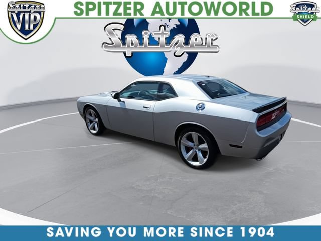 Used 2009 Dodge Challenger SRT8 w/ SRT Option Group II RWD image 6