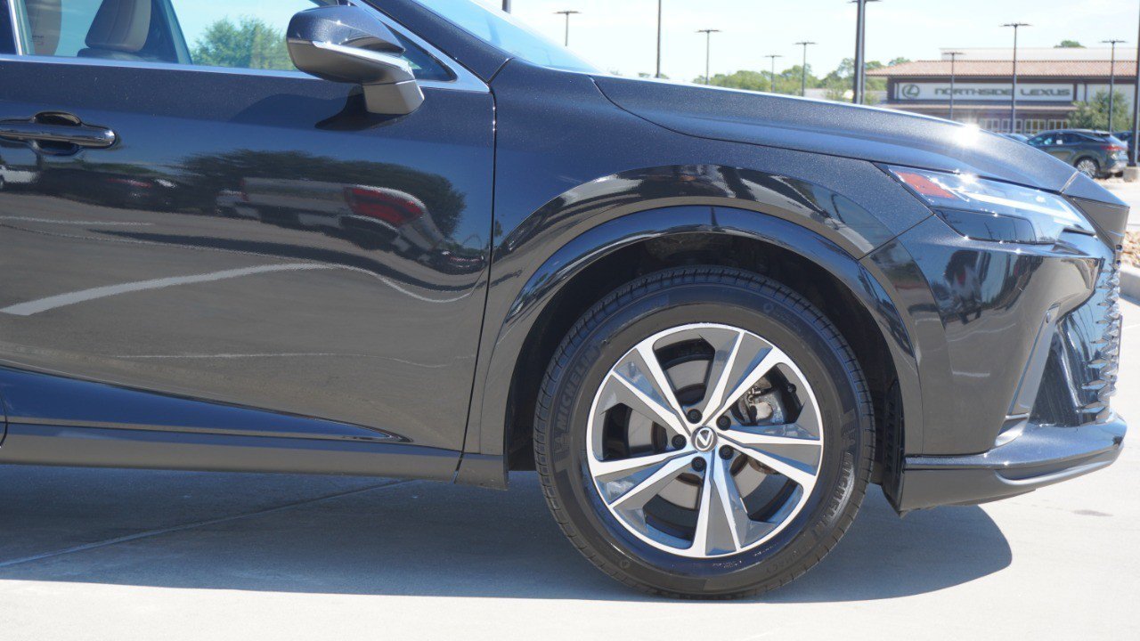 Used 2024 Lexus RX 350 Premium w/ Cold Area Package AWD/4WD image 9