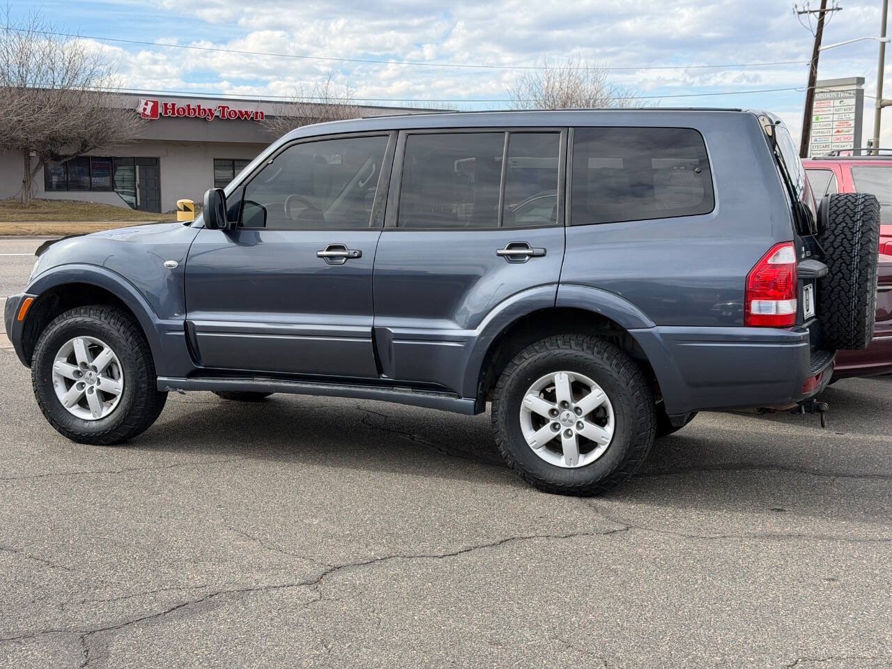 Used 2006 Mitsubishi Montero Limited AWD/4WD image 8
