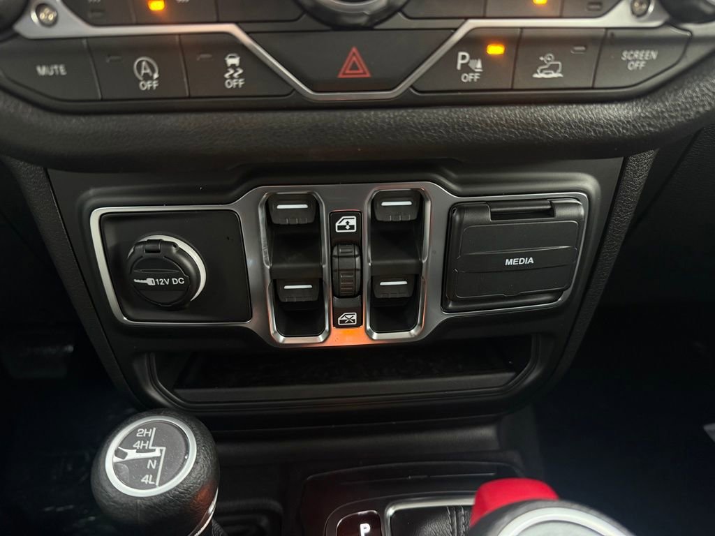 New 2026 Jeep Gladiator Sport AWD/4WD image 22