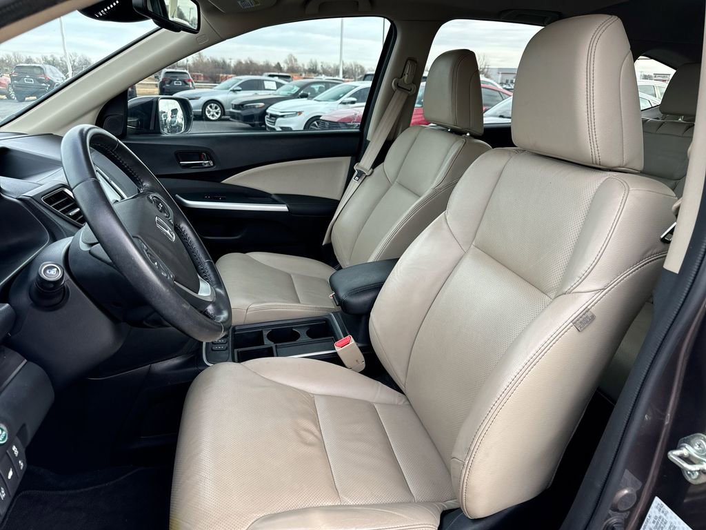 Used 2016 Honda CR-V Touring image 11