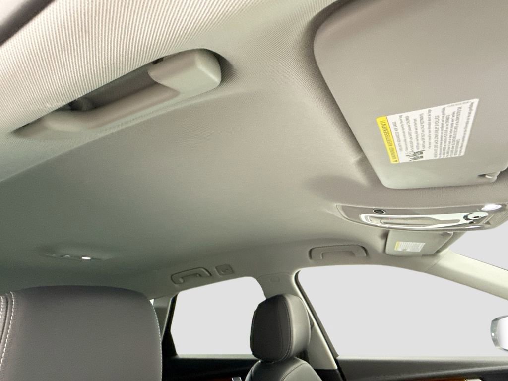 Used 2023 Audi Q5 2.0T Premium image 16