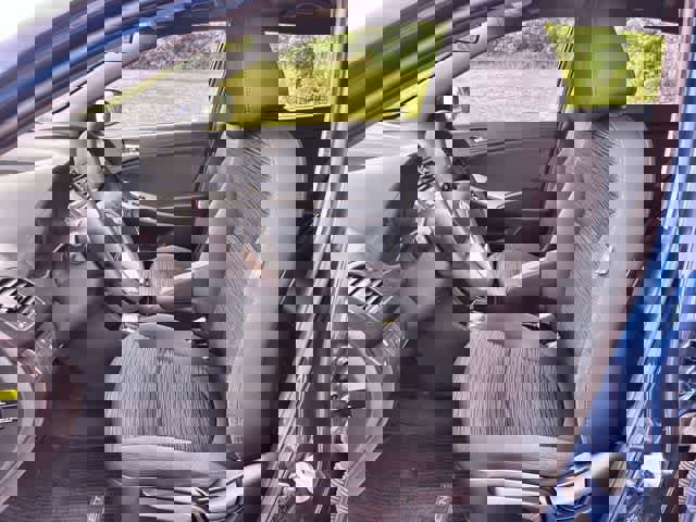 Used 2015 Hyundai Accent GS FWD image 11