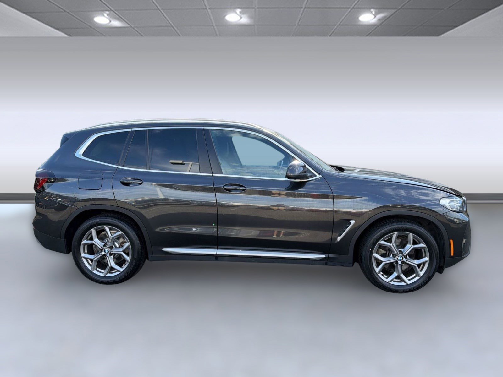 Certified 2024 BMW X3 sDrive30i RWD image 8