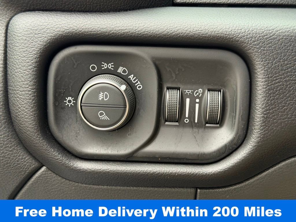 Used 2020 RAM 2500 Big Horn w/ Level 1 Equipment Group image 30