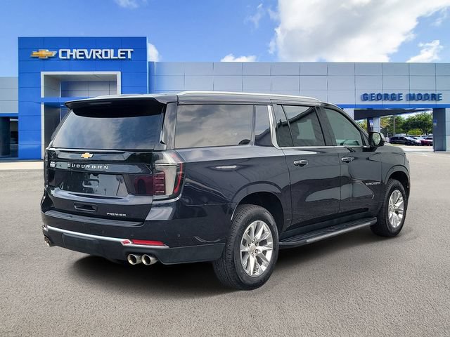 Certified 2025 Chevrolet Suburban Premier RWD image 4