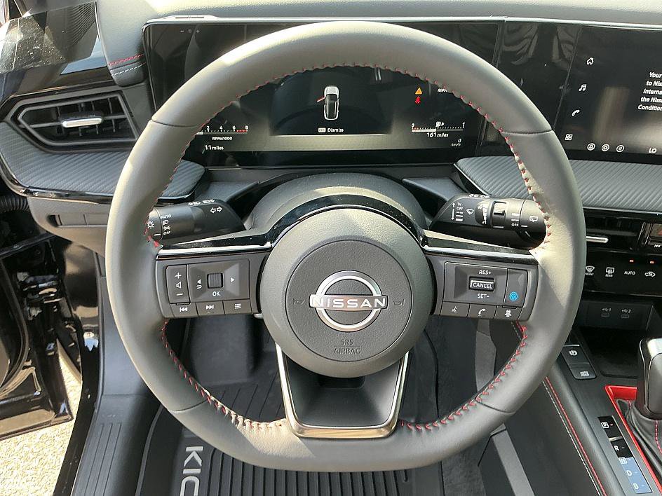 New 2026 Nissan Kicks SR image 15