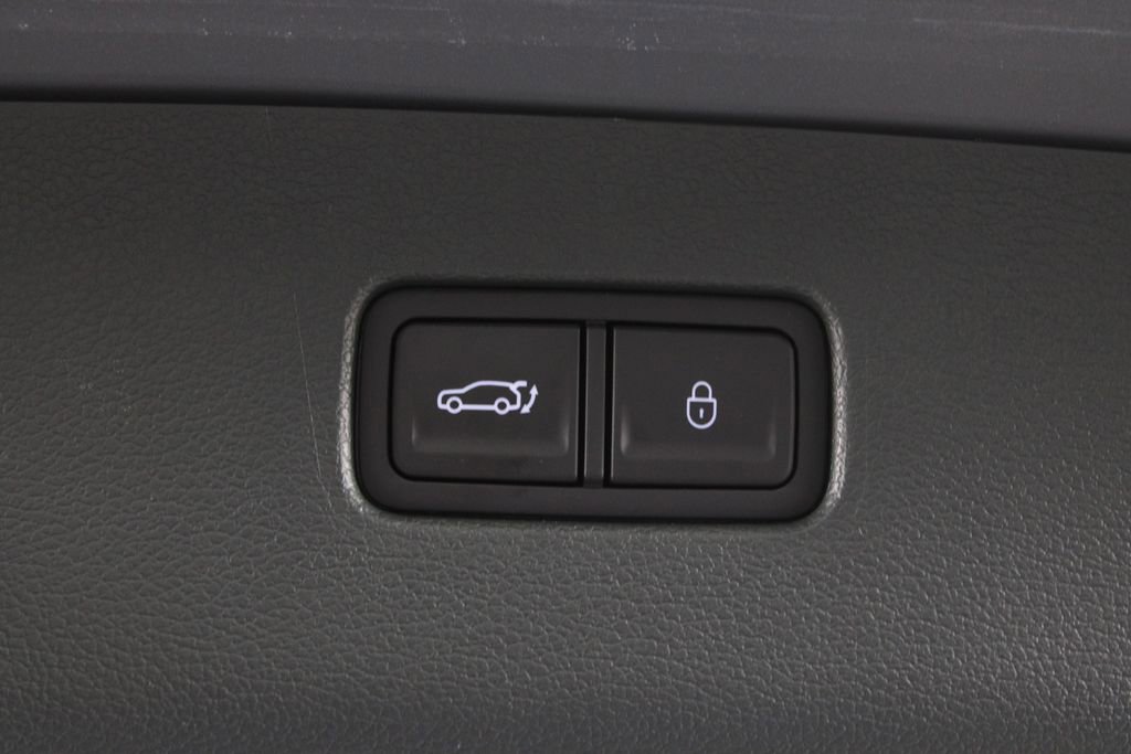 Used 2025 Genesis GV80 3.5T Prestige image 17