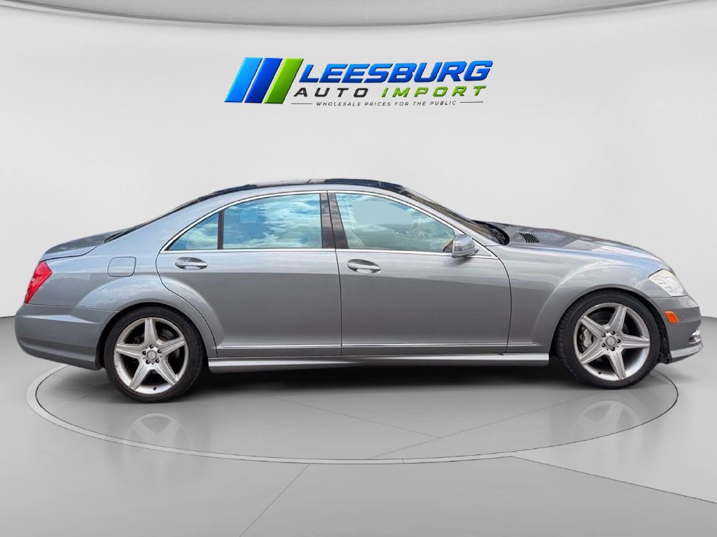 Used 2010 Mercedes-Benz S 550 4MATIC image 4